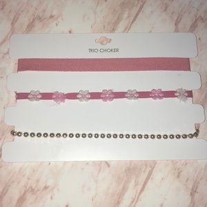 Trio choker set